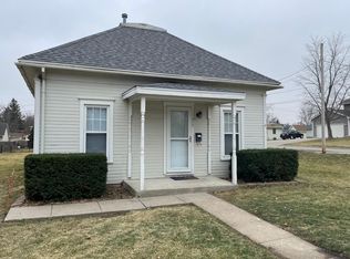 917 Cottage St, Adel, IA 50003