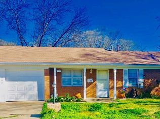 307 E Fuller Dr, Euless, TX 76039