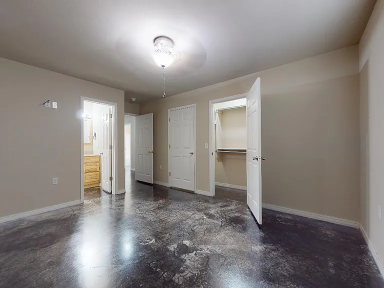 1519 E Virginia Ave — Photo 8