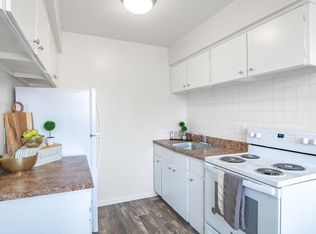 413 N Warwick Rd #3A, Magnolia, NJ 08049