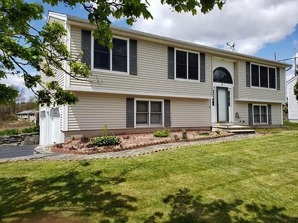 1st image of 6 Arrowwood Dr