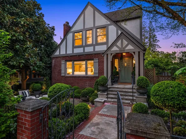1206 37th Avenue E, Seattle, WA 98112