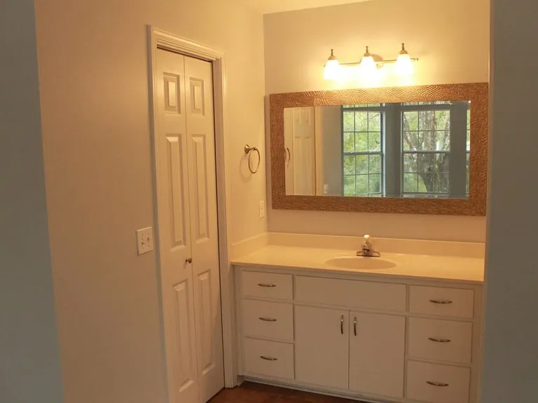 1737 Bolton Village Ln — Photo 8
