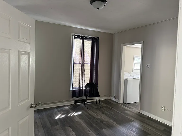 148 Plymouth St #1 — Photo 7