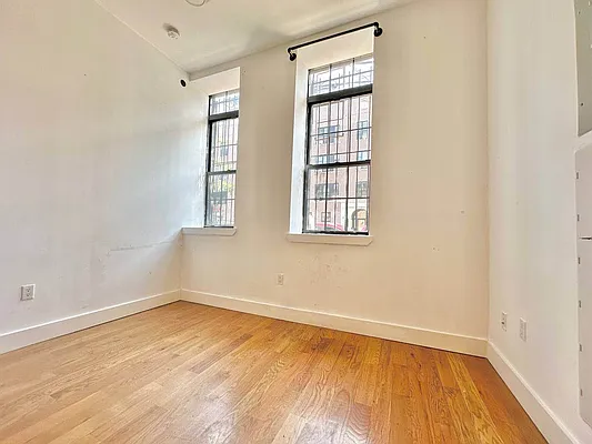 Rented by Doorway NYC, LLC | media 4