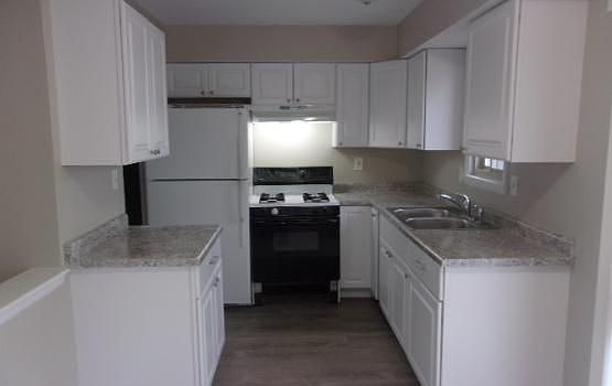 2nd image of 11256 Plumridge Blvd