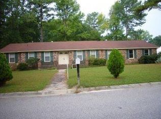 601 Planters Dr, Columbia, SC 29209