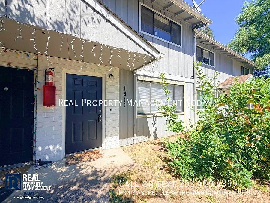 1811 54th Street Ct E