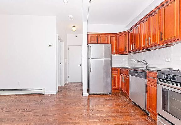 3rd image of 113 Stockholm St APT 2C