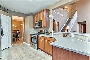 1621 N Yellowstone Dr — Photo 18
