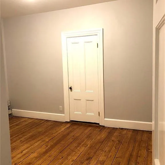93 Chapin Ave #95 — Photo 18