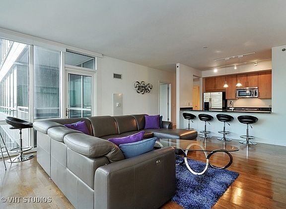 3rd image of 505 N McClurg Ct APT 3401