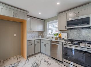 87 Crystal Ave #1, Revere, MA 02151