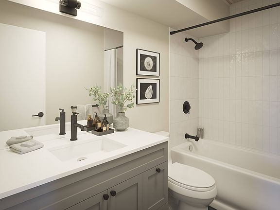 4th image of 30 S Emerson St #3541147