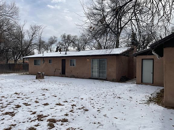 5th image of 607 Williams Ave W