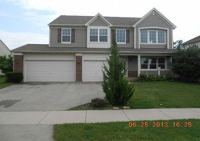 1st image of 3039 Foxmoor Dr