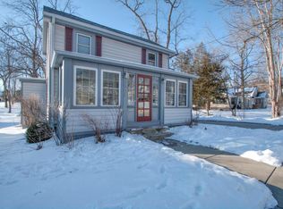 1508 Dodge St, Lake Geneva, WI 53147