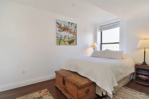 Sold by Citi Habitats | media 6