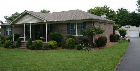 2nd image of 1211 Sullivan Dr