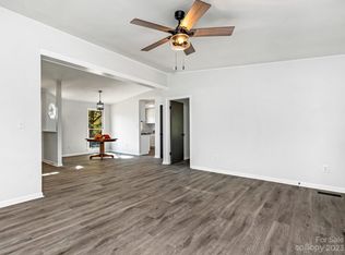 8215 Gera Emma Dr, Charlotte, NC 28215