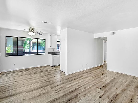 3rd image of 18120 Sundowner Way Unit 1123