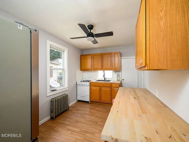 22 Brevent Ave — Photo 11