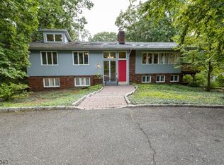 1181 Evergreen Dr, Bridgewater, NJ 08807