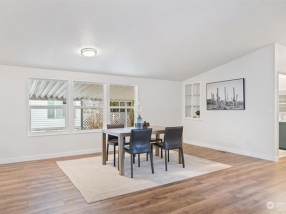 5th image of 5711 100th Street NE #18