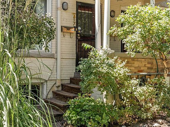 4th image of 717 Logan Street