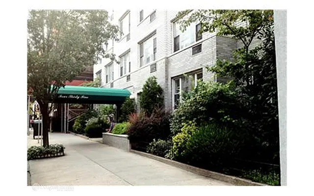 Sold by Douglas Elliman | media 6