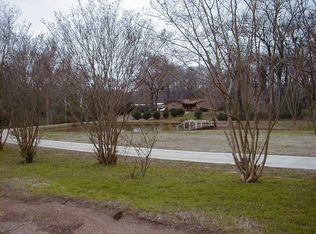 6827 Circle Dr, Tyler, TX 75703