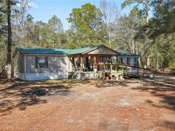 105 Stardust Loop, Jesup, GA 31545