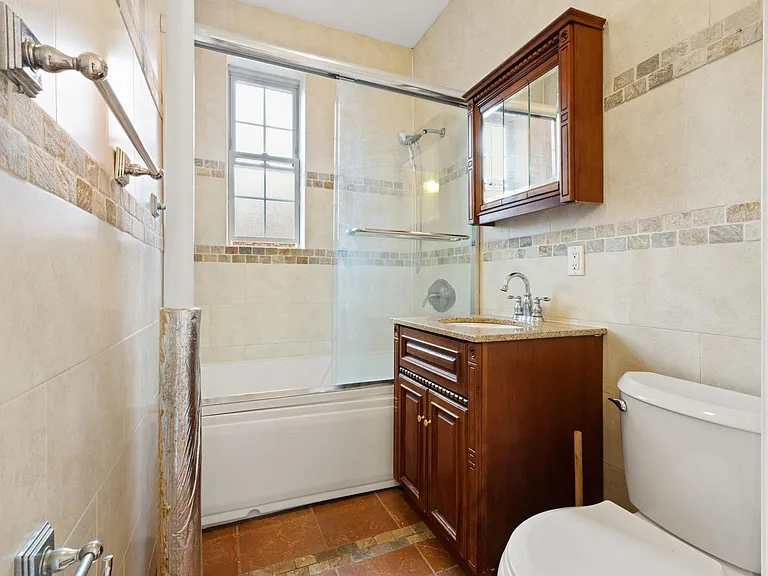 2677 Kennedy Blvd #12 — Photo 5