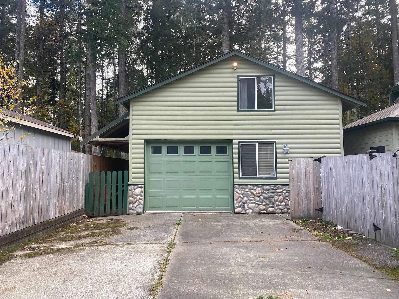 2401 Westwind Dr NW — Photo 1