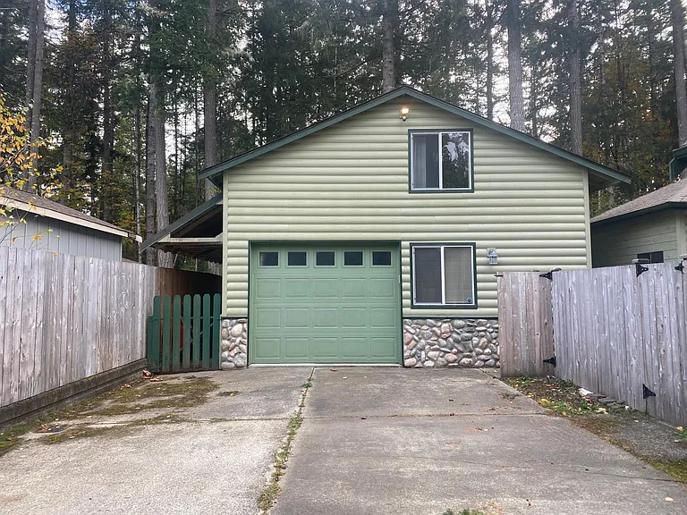 2401 Westwind Dr NW — Photo 1