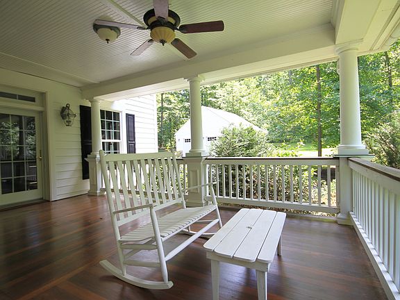 3rd image of 10890 Lake Windermere Dr