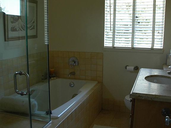 Full bath with deep tub