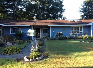 4 Needle Ln, Poughkeepsie, NY 12603