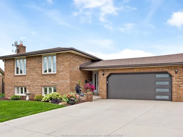 1251 Huntwick Pl, Lasalle, ON N9H 2B4
