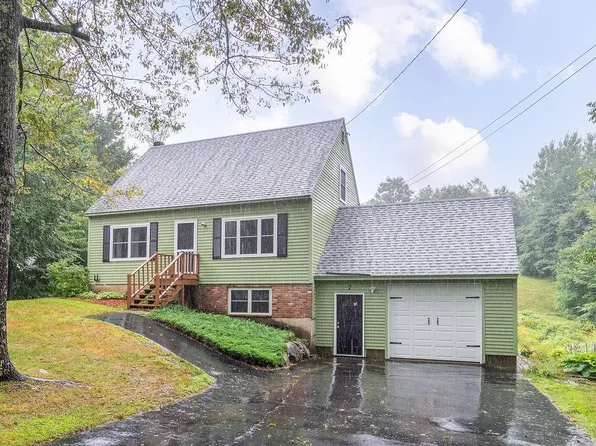 7 Deering Drive, Barnstead, NH 03225