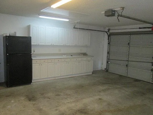 1506 S Trask St — Photo 30