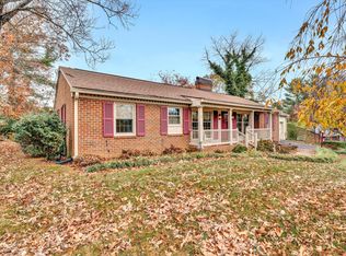 3821 Amber Way Cir SW, Roanoke, VA 24018