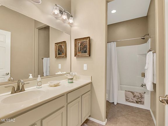 5th image of 12939 N Carlsbad Pl