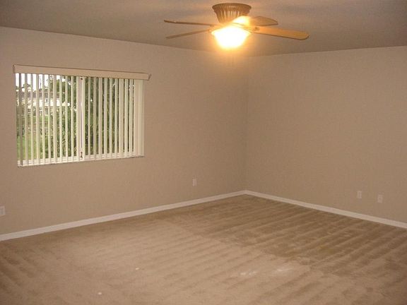 5th image of 2007 SW Newport Isles Blvd