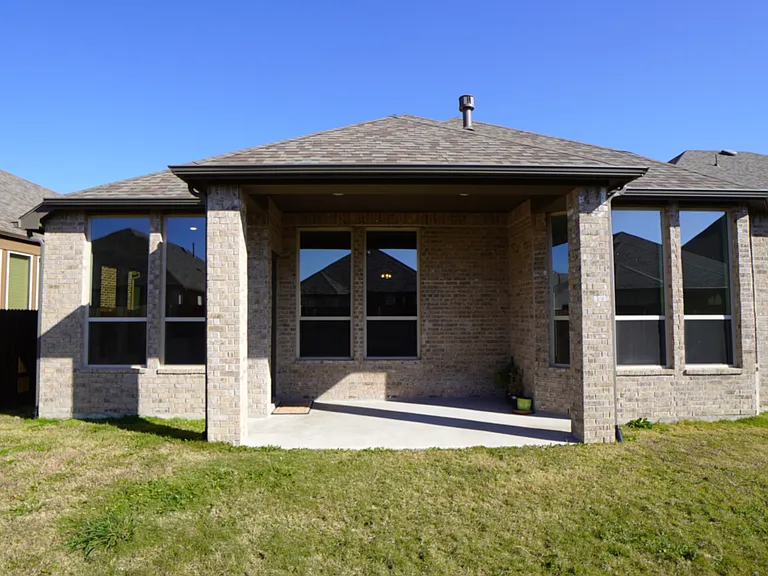 1833 Purtis Creek Dr — Photo 31