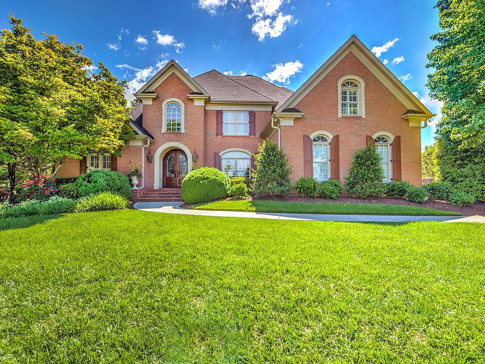 1st image of 12300 Amberset Dr