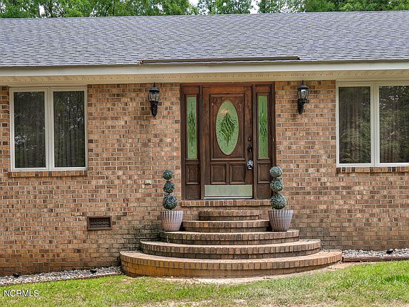 5th image of 4892 Crabtree Lane