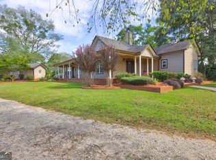 283 N Dorsey Rd, Hampton, GA 30228