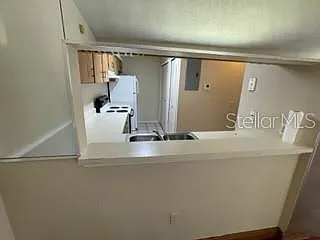 905 Northlake Dr #905 — Photo 6
