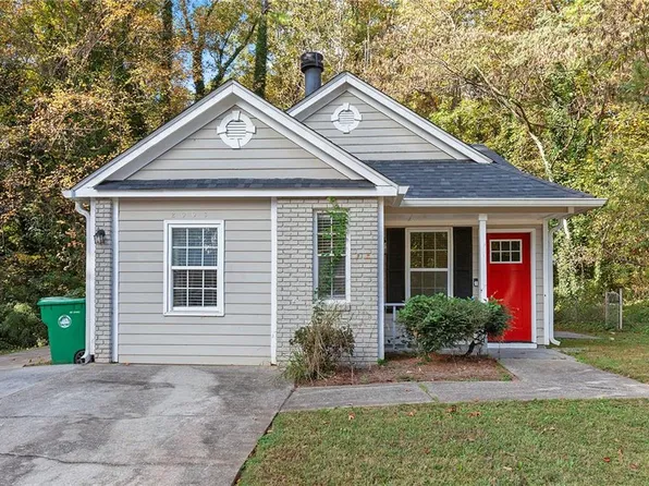 2003 Glenwood Downs Dr, Decatur, GA 30035